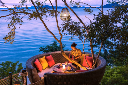 Visitors Flock to Bird’s Nest at Banyan Tree Krabi